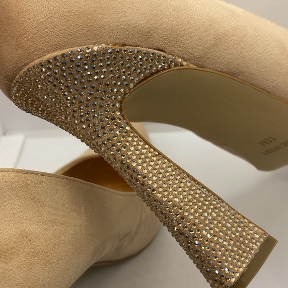Nine West Tunips Woman’s Heels Barely Nude Rhinestone Detailing Size 10M - Picture 7 of 15